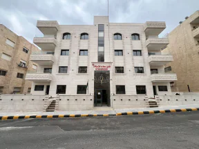 شقة في عمان - شارع الاستقلال  - 65,000 دأ - صورة NaN