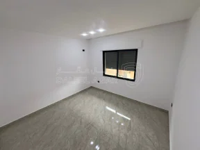 شقة في عمان - شارع الاستقلال  - 65,000 دأ - صورة NaN