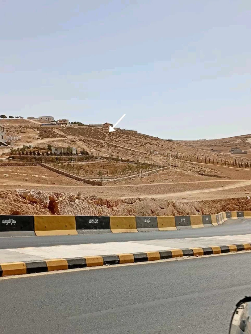 أرض في بيرين الشارع الرئيسي جمعان مطله على شفا بدران - 275,000 دأ - صورة 1