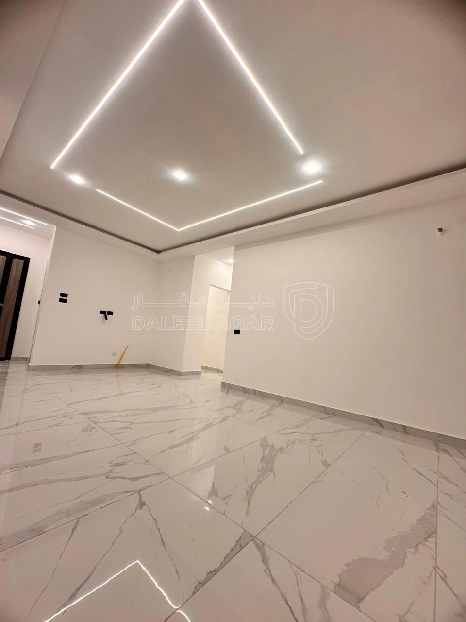 شقة في عمان - البنيات  - 78,000 دأ - صورة 1