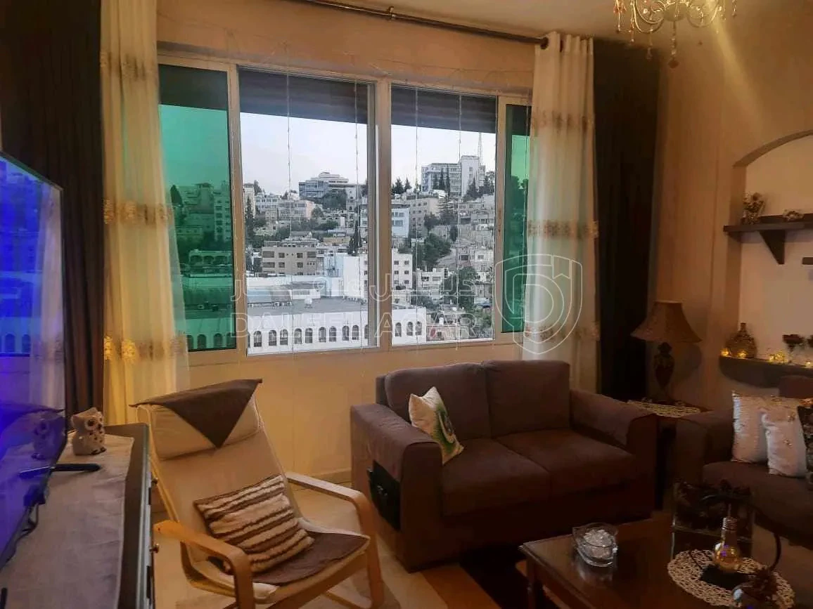 أرض في عمان جبل اللويبده - 250,000 دأ - صورة 1