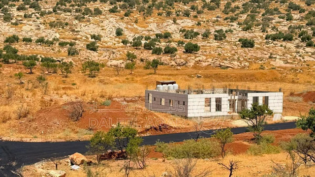أرض في عمان ناعور حسبان بالقرب من الجامعة الألمانية  - 27,500 دأ - صورة NaN