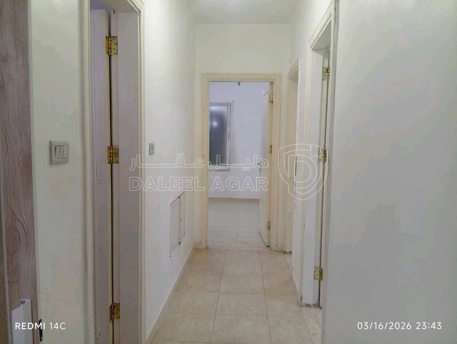 شقة في الزرقاء مدينة الشرق / المرحلة الثالثة - 22,000 دأ - صورة 1