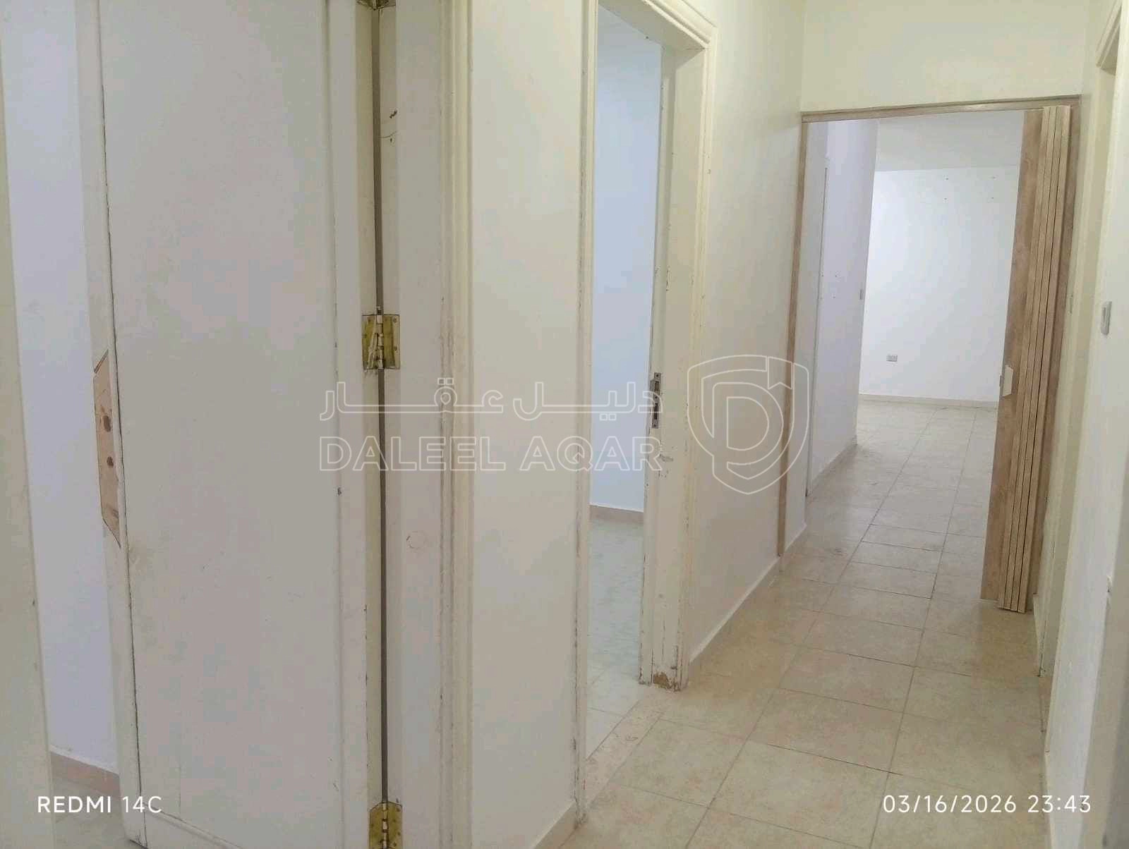 شقة في الزرقاء مدينة الشرق / المرحلة الثالثة - 22,000 دأ - صورة 1