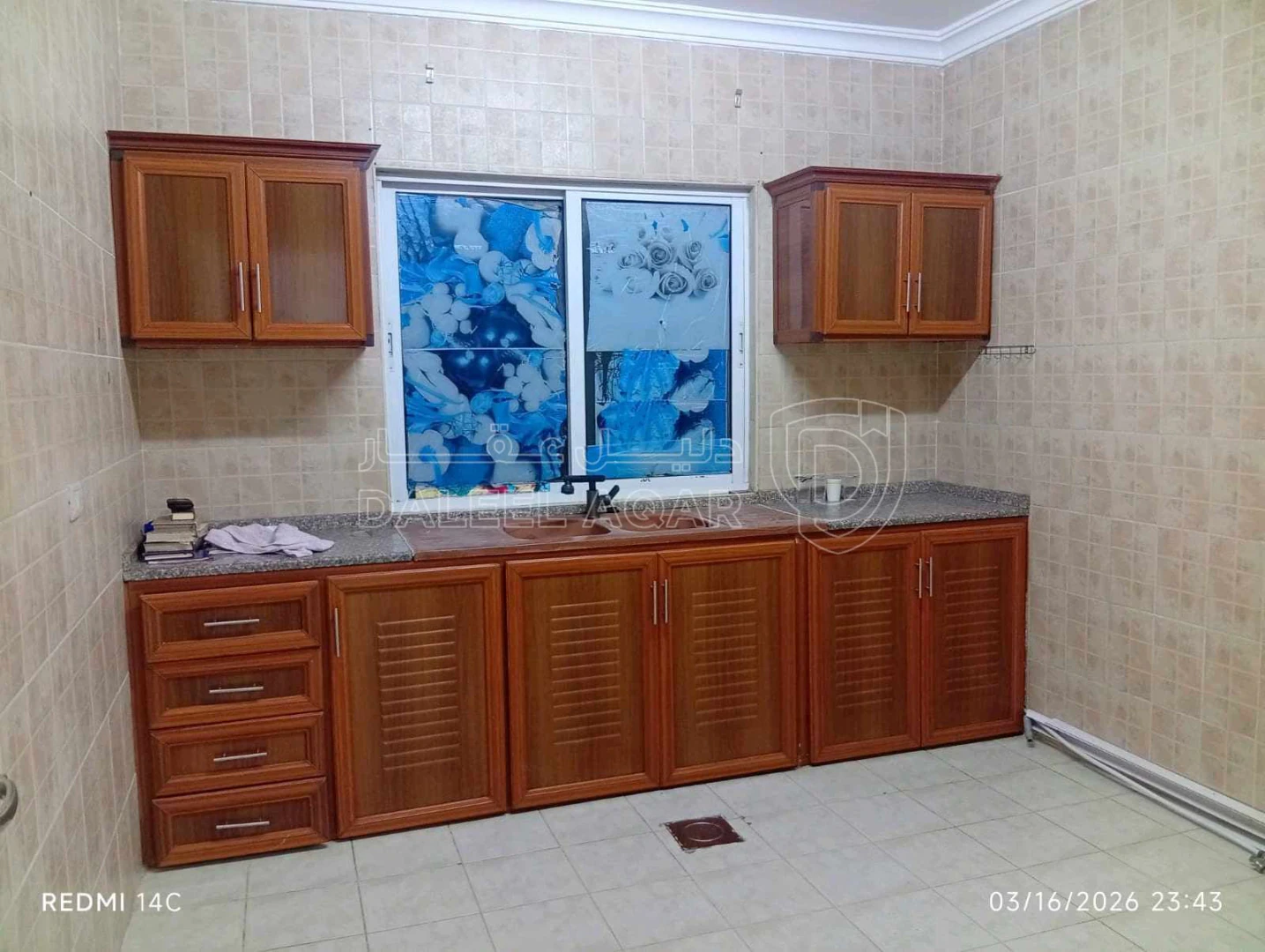 شقة في الزرقاء مدينة الشرق / المرحلة الثالثة - 22,000 دأ - صورة 1