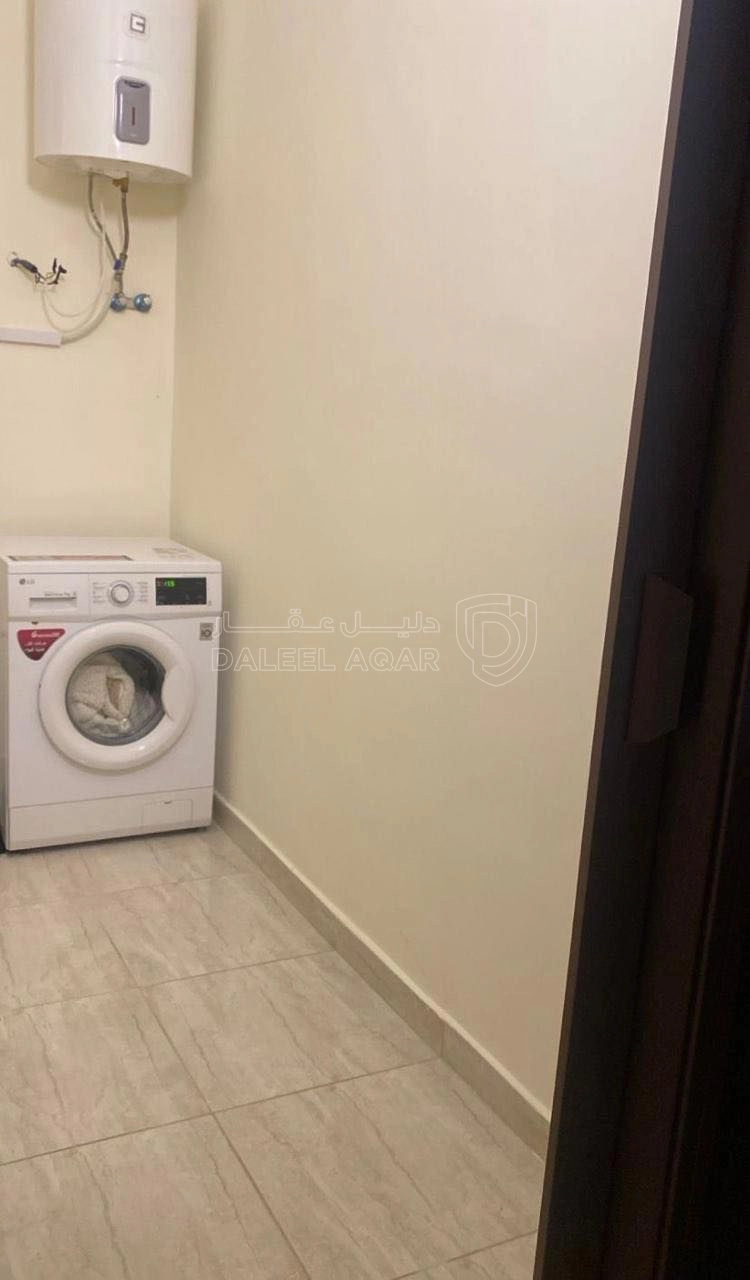 شقة في شقة طابق ثاني خلف مسجد العودات  - 69,000 دأ - صورة 1