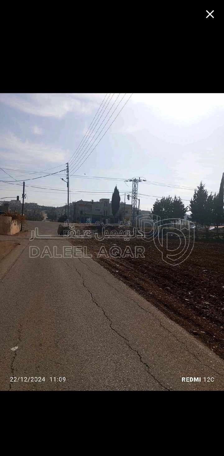 أرض في حسبان/مقابل مبنى البلدية السابق - 285,000 دأ - صورة 1