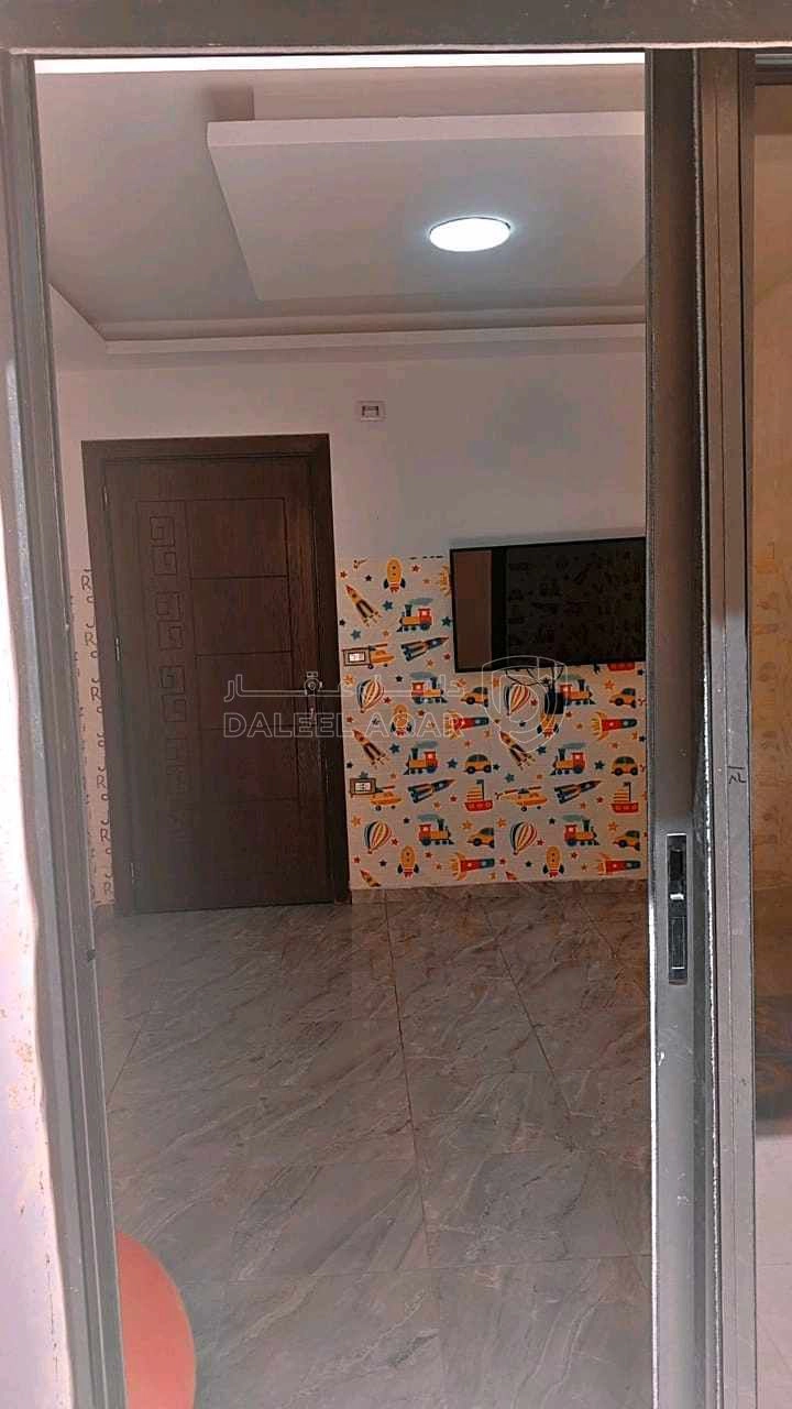 شقة في ماركا الجنوبية-المرقب-ربوة الحنيطي-شارع الرحاب  - 50,000 دأ - صورة 1