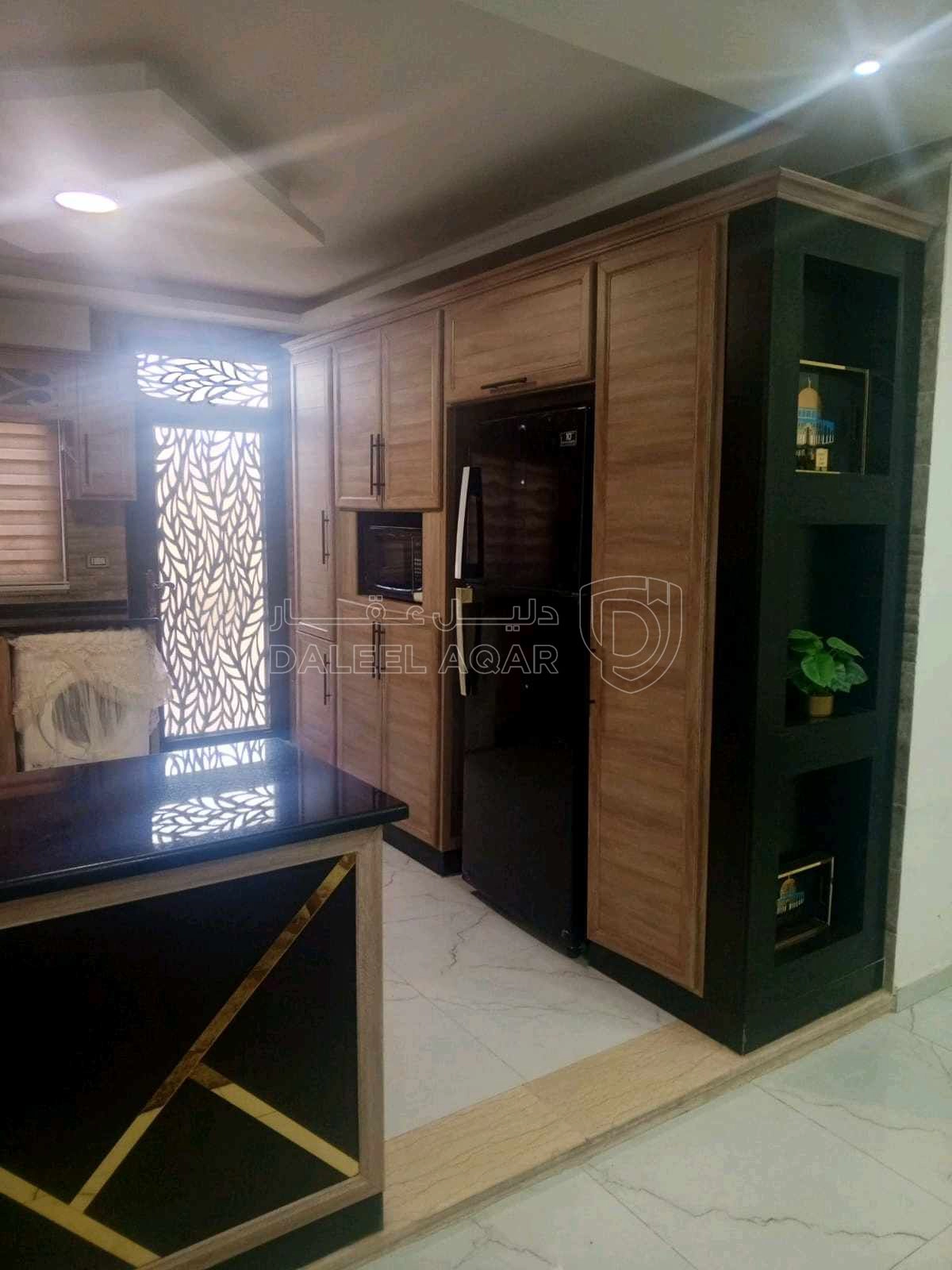 شقة في ماركا الجنوبية-المرقب-ربوة الحنيطي-شارع الرحاب  - 50,000 دأ - صورة 1