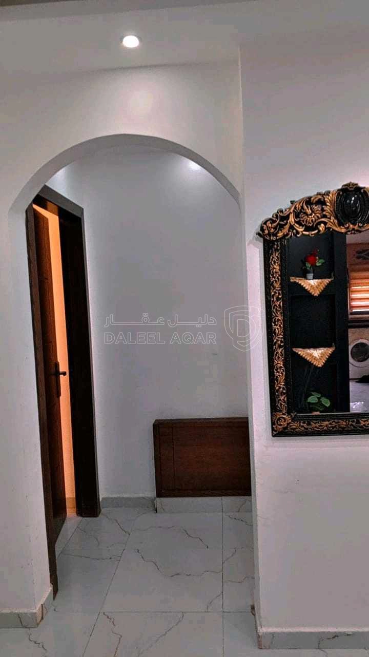شقة في ماركا الجنوبية-المرقب-ربوة الحنيطي-شارع الرحاب  - 50,000 دأ - صورة 1
