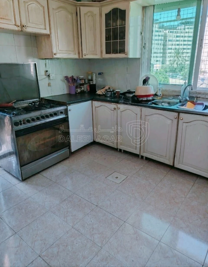 شقة في عمان حوض عرجان مقابل هيئة الأوراق المالية - 68,000 دأ - صورة 1