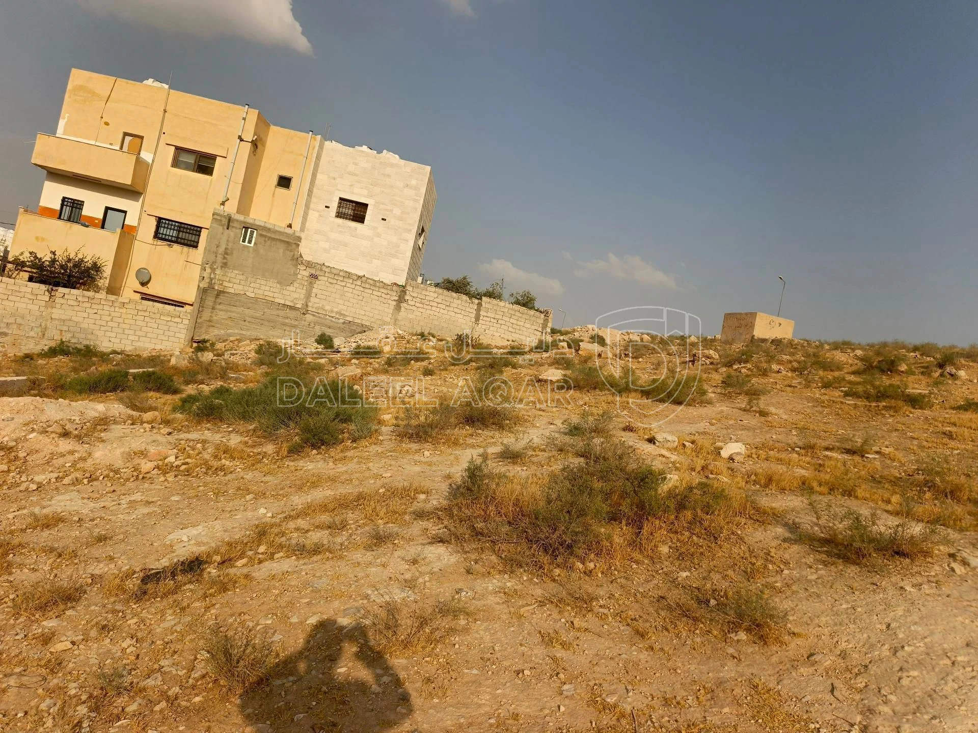 أرض في الزرقاء -ضاحية مكة بقرب مسجد ال عمران - 23,300 دأ - صورة 1