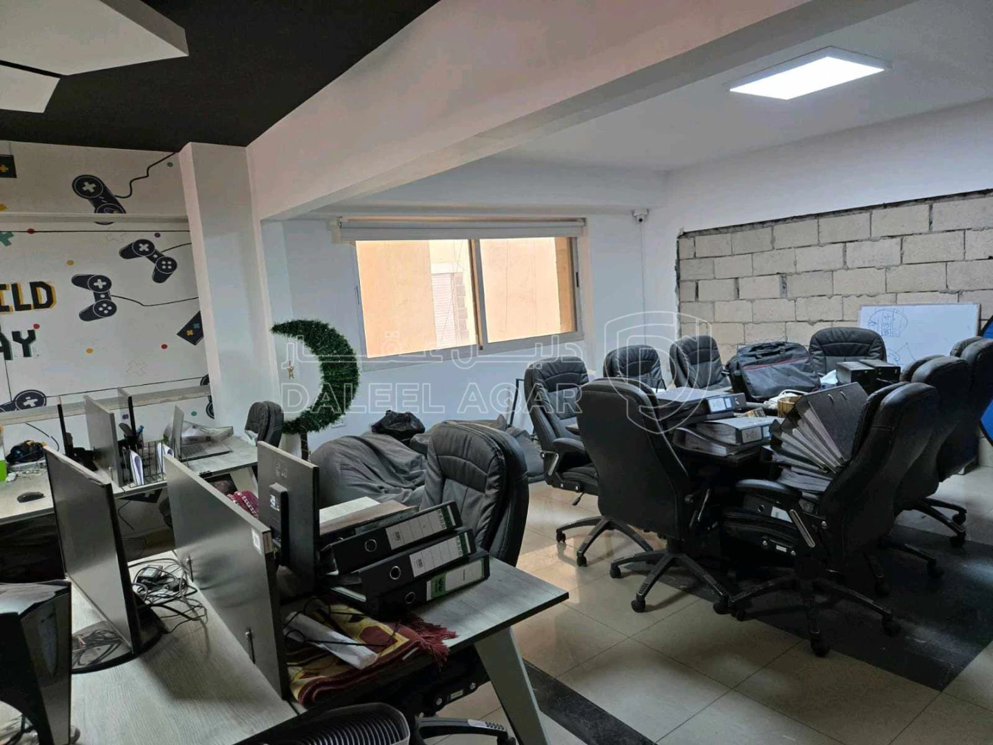مكتب/تجاري في أشاراة البشيتي - 73,000 دأ - صورة 1