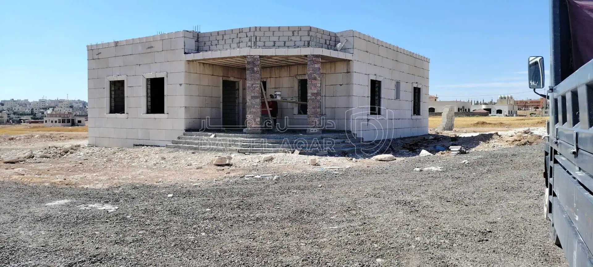فيلا/منزل في سحاب الخصيلات سوق الحلال القديم - 67,000 دأ - صورة 1