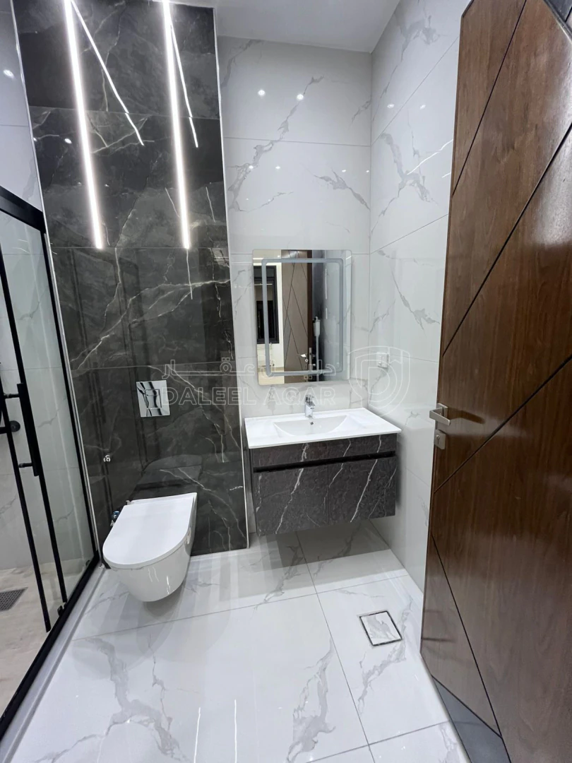 شقة في شقة للبيع في مرج الحمام 200م - 168,000 دأ - صورة 1