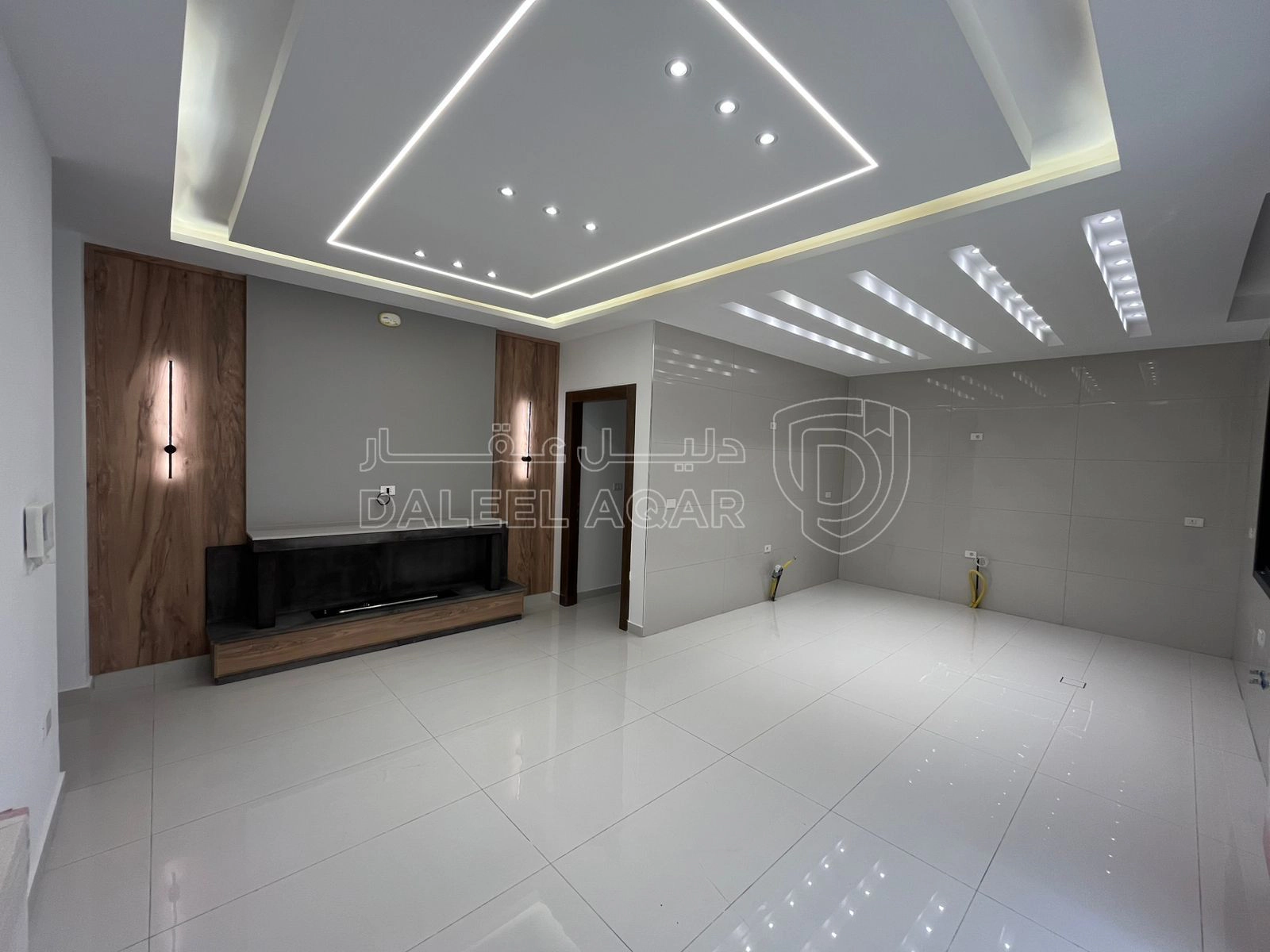 شقة في شقة للبيع في مرج الحمام 200م - 168,000 دأ - صورة 1