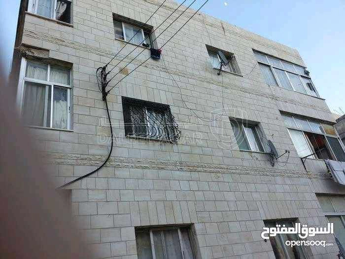 شقة في سطح خالي من البناء في الذراع الشمالي  - 12,000 دأ - صورة 1