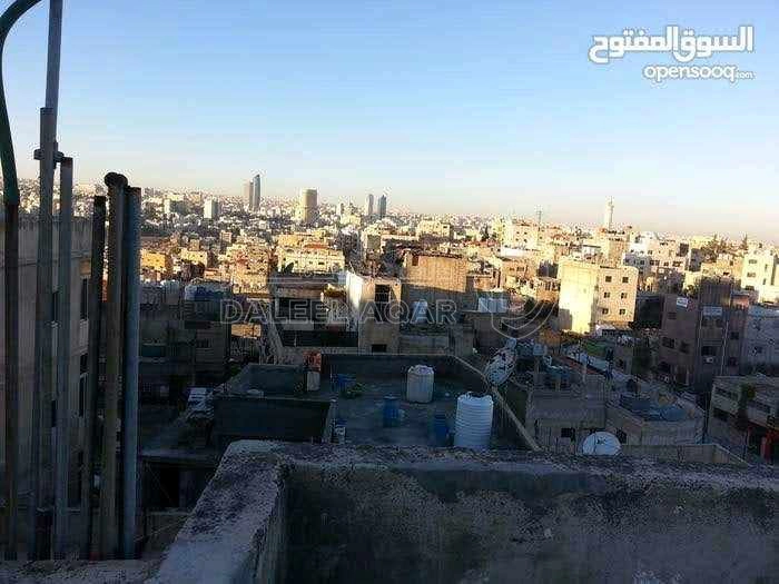 شقة في سطح خالي من البناء في الذراع الشمالي  - 12,000 دأ - صورة 1