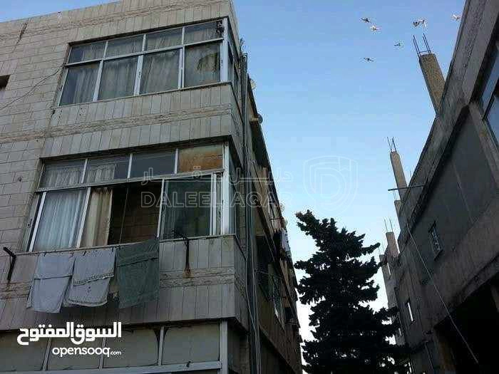 شقة في سطح خالي من البناء في الذراع الشمالي  - 12,000 دأ - صورة 1