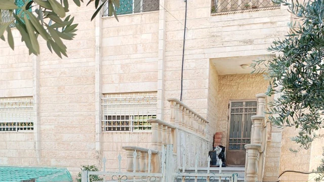 شقة في ضاحية الأمير حسن بجانب مسجد محمد بن هملان - 55,000 دأ - صورة NaN