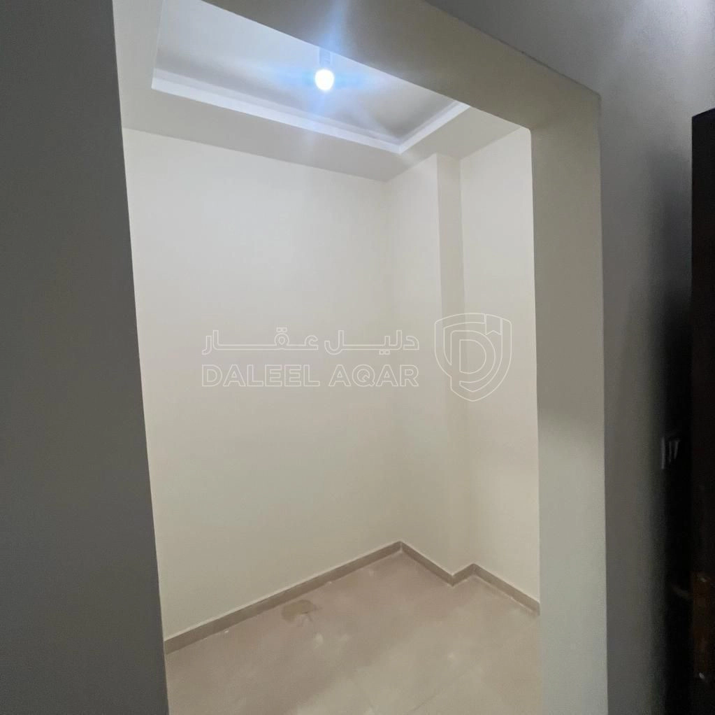 شقة في اربد - الحي الشرقي - شارع عبد الله البلوي - 60,000 دأ - صورة 1