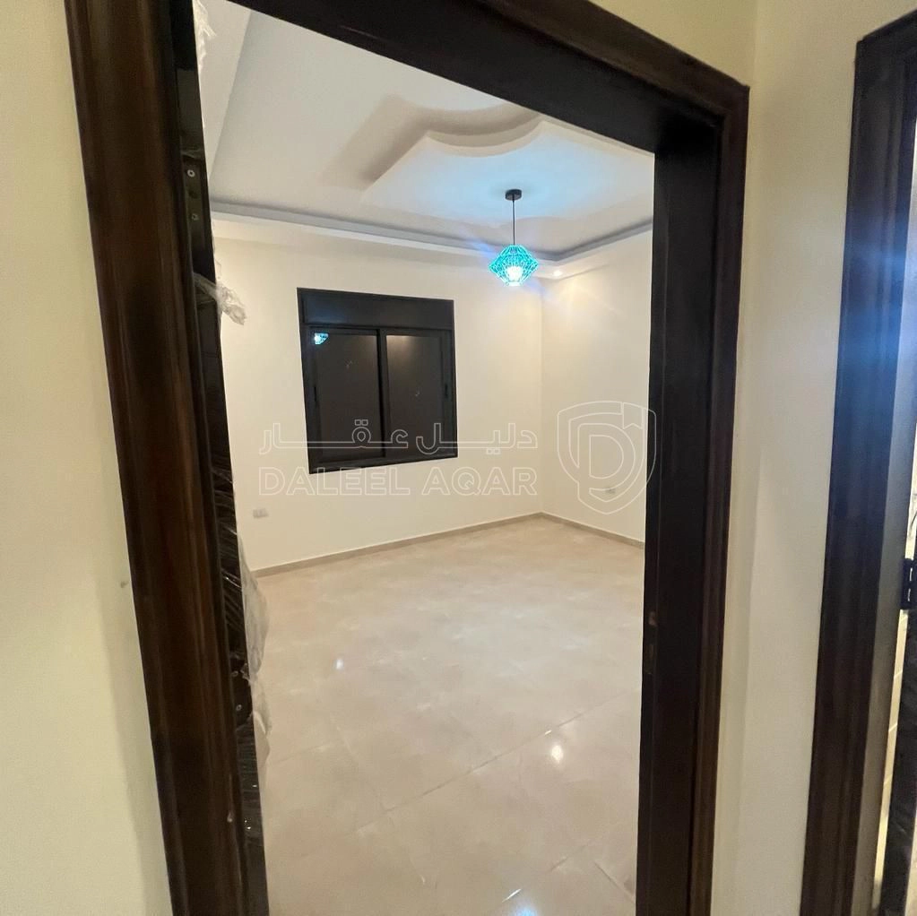 شقة في اربد - الحي الشرقي - شارع عبد الله البلوي - 60,000 دأ - صورة 1