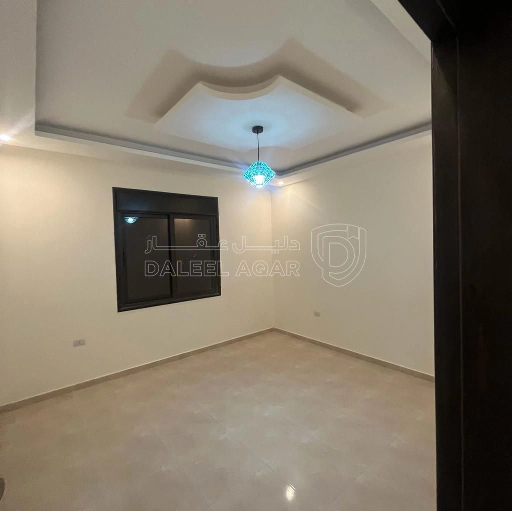 شقة في اربد - الحي الشرقي - شارع عبد الله البلوي - 60,000 دأ - صورة 1