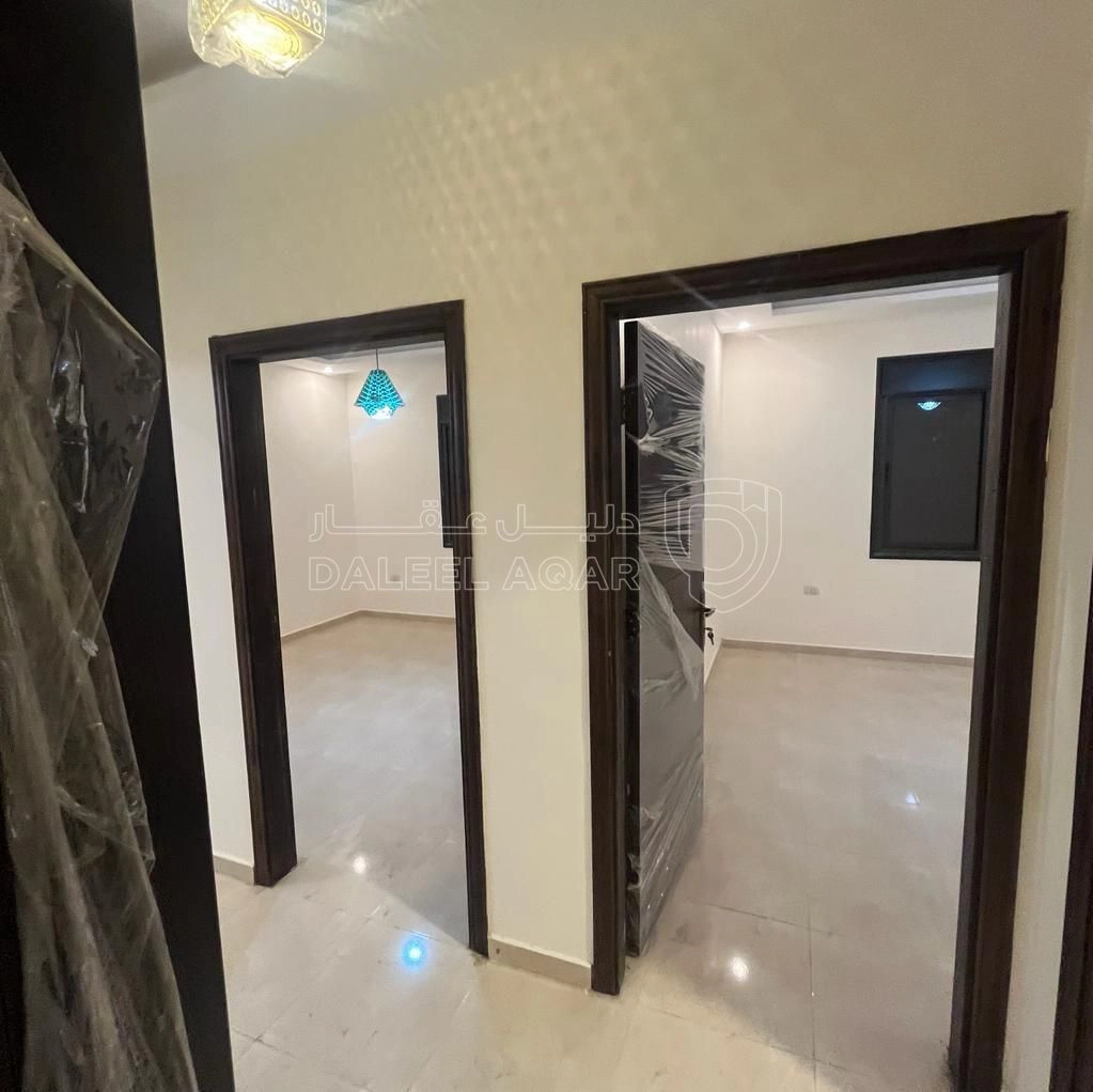 شقة في اربد - الحي الشرقي - شارع عبد الله البلوي - 60,000 دأ - صورة 1