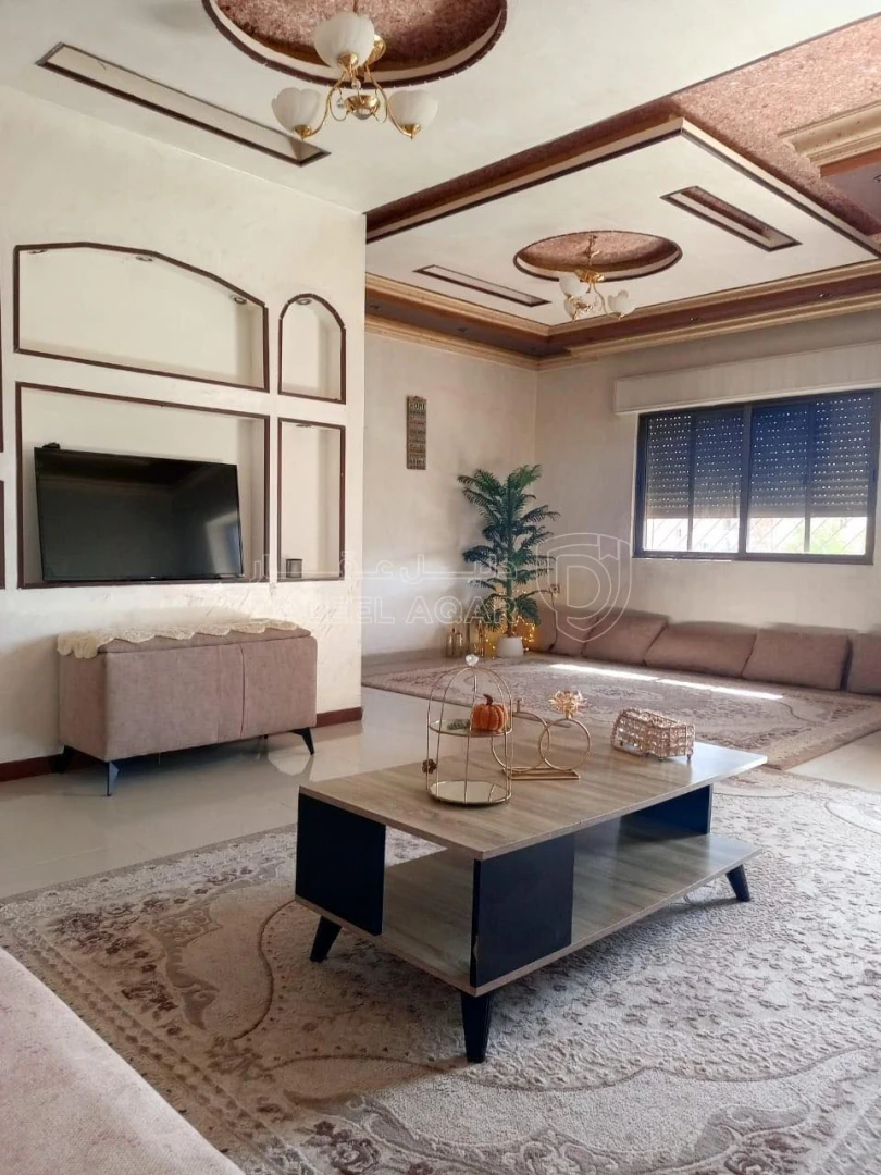 شقة في الزهور بجانب حديقه زها - 45,999 دأ - صورة 1