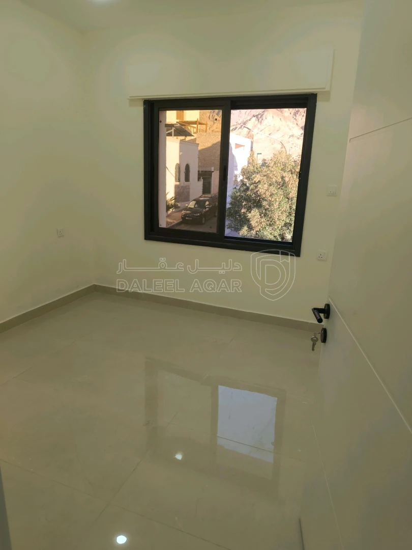 شقة في العقبه التاسعه اهالي قريب من مسجد الخولي - 46,000 دأ - صورة 1