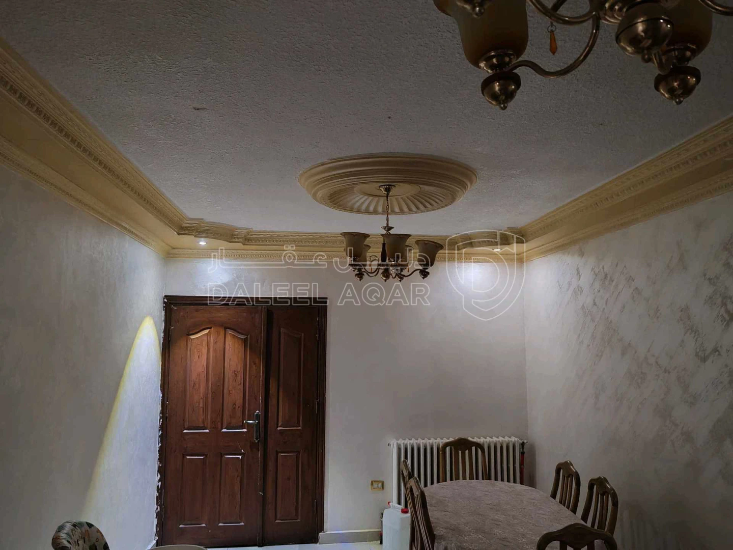 شقة في عمان طبربور مقابل كلية الشهيد فيصل العسكرية شارع   - 71,000 دأ - صورة 1