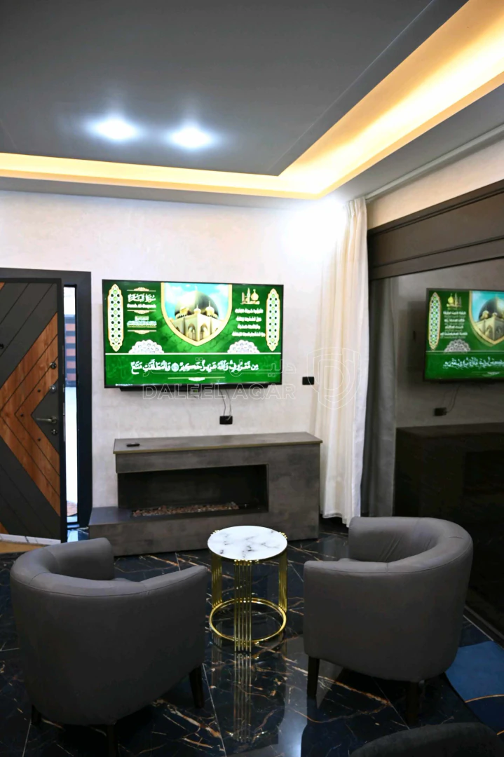 مزرعة/شاليه في طريق المطار - 225,000 دأ - صورة 1