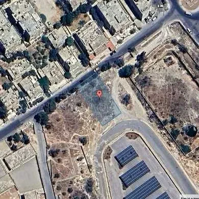 أرض في أرض في أبو علندا-بجانب الكلية الجامعية الوطنية - 125,000 دأ - صورة 1
