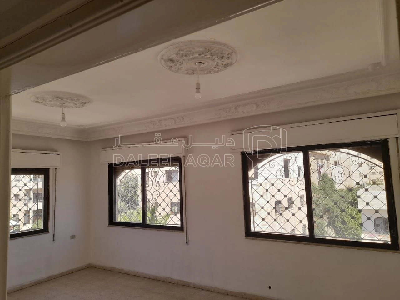 شقة في شارع سالم الخصاونه - 44,000 دأ - صورة 1