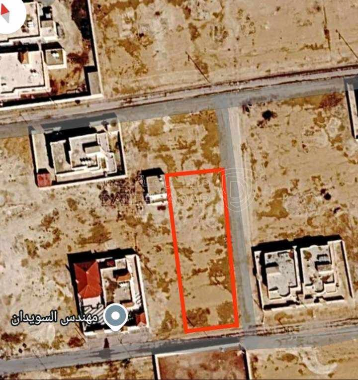 أرض في المفرق/ الزعتري  - 10,500 دأ - صورة 1