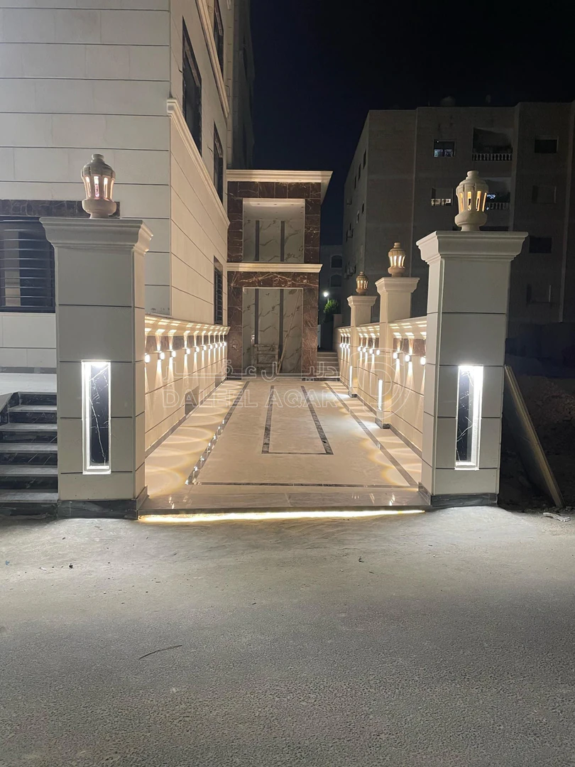 شقة في عمان ام زويتينه قرب مدارس الرواد - 80,000 دأ - صورة 1