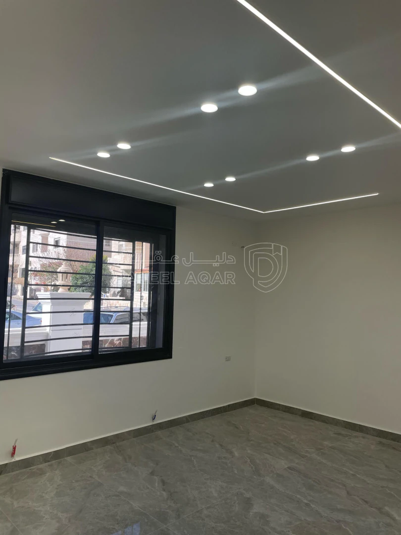 شقة في عمان ام زويتينه قرب مدارس الرواد - 80,000 دأ - صورة 1