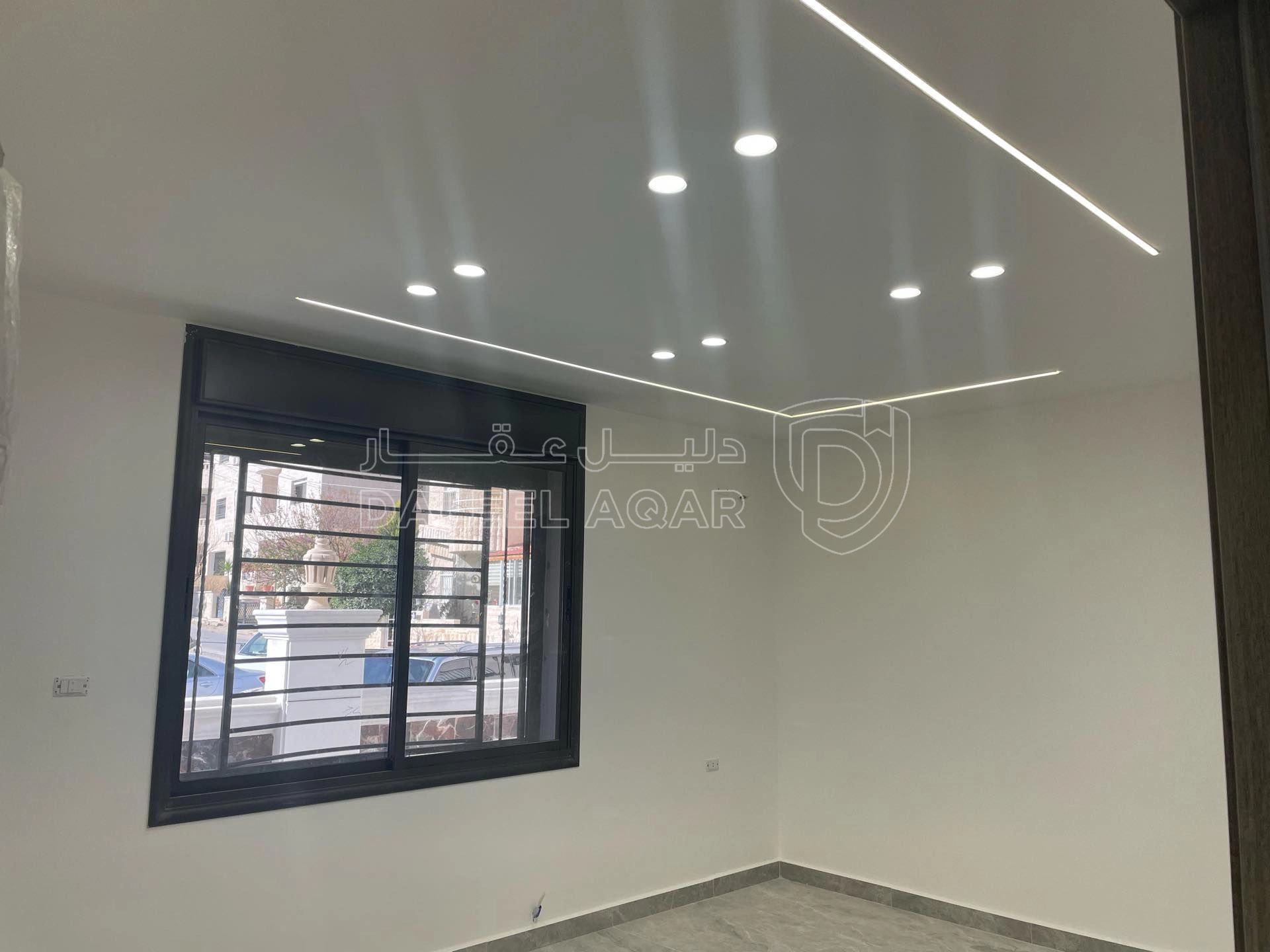 شقة في عمان ام زويتينه قرب مدارس الرواد - 80,000 دأ - صورة 1