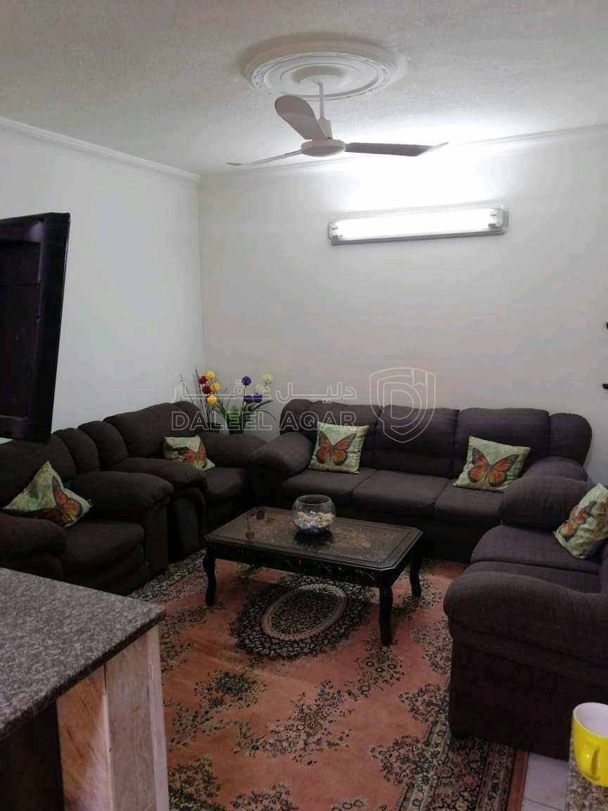 شقة في عين الباشا حي الأمير علي  - 60,000 دأ - صورة 1