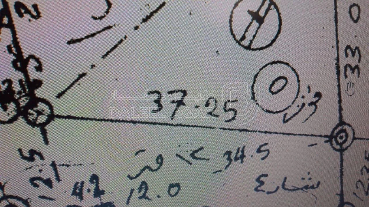 أرض في دير غبار بالقرب من دوار جونيا - 1,000,000 دأ - صورة 1