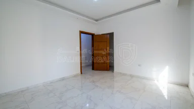 شقة في جبل الزهور شارع حمراء الاسد - 70,000 دأ - صورة NaN