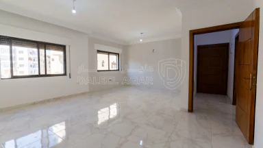 شقة في جبل الزهور شارع حمراء الاسد - 70,000 دأ - صورة NaN