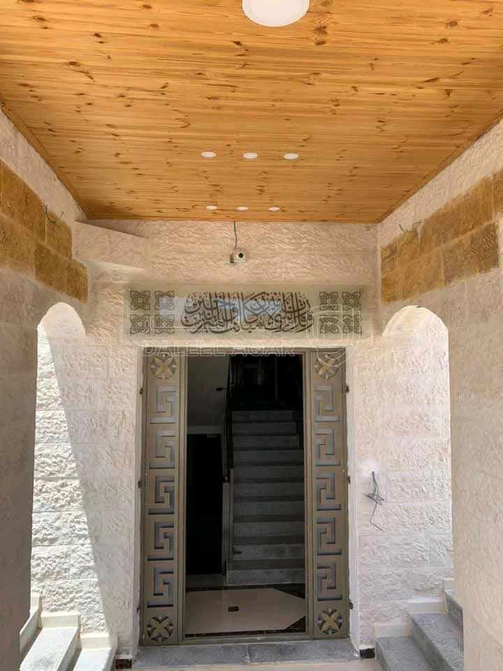 شقة في اربد الرابيه  قرب مدارس الملك عبدالله للتميز  - 53,000 دأ - صورة 1