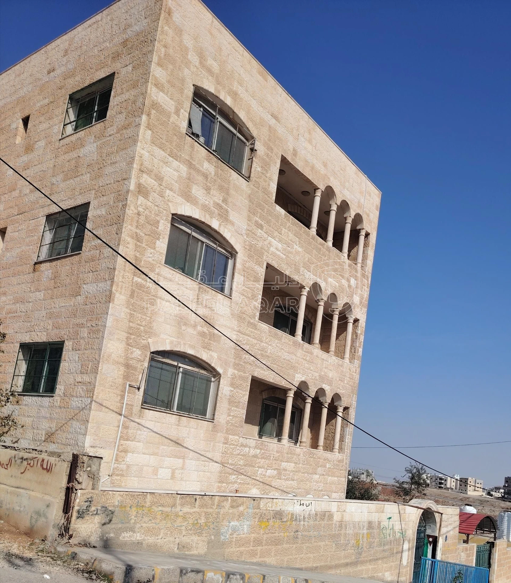 مبنى في عمان ماركا خلف سجن ماركا  - 190,000 دأ - صورة 3