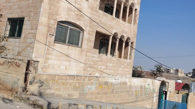 مبنى في عمان ماركا خلف سجن ماركا  - 190,000 دأ - صورة NaN
