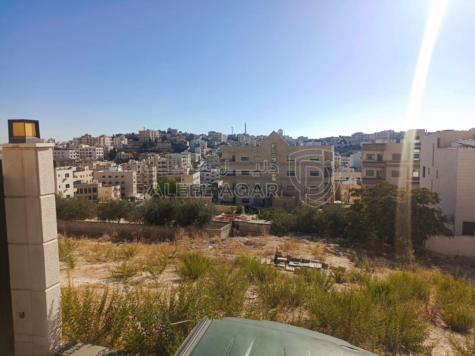 أرض في البنيات بالقرب  من السوق التجاري - 105,000 دأ - صورة 4