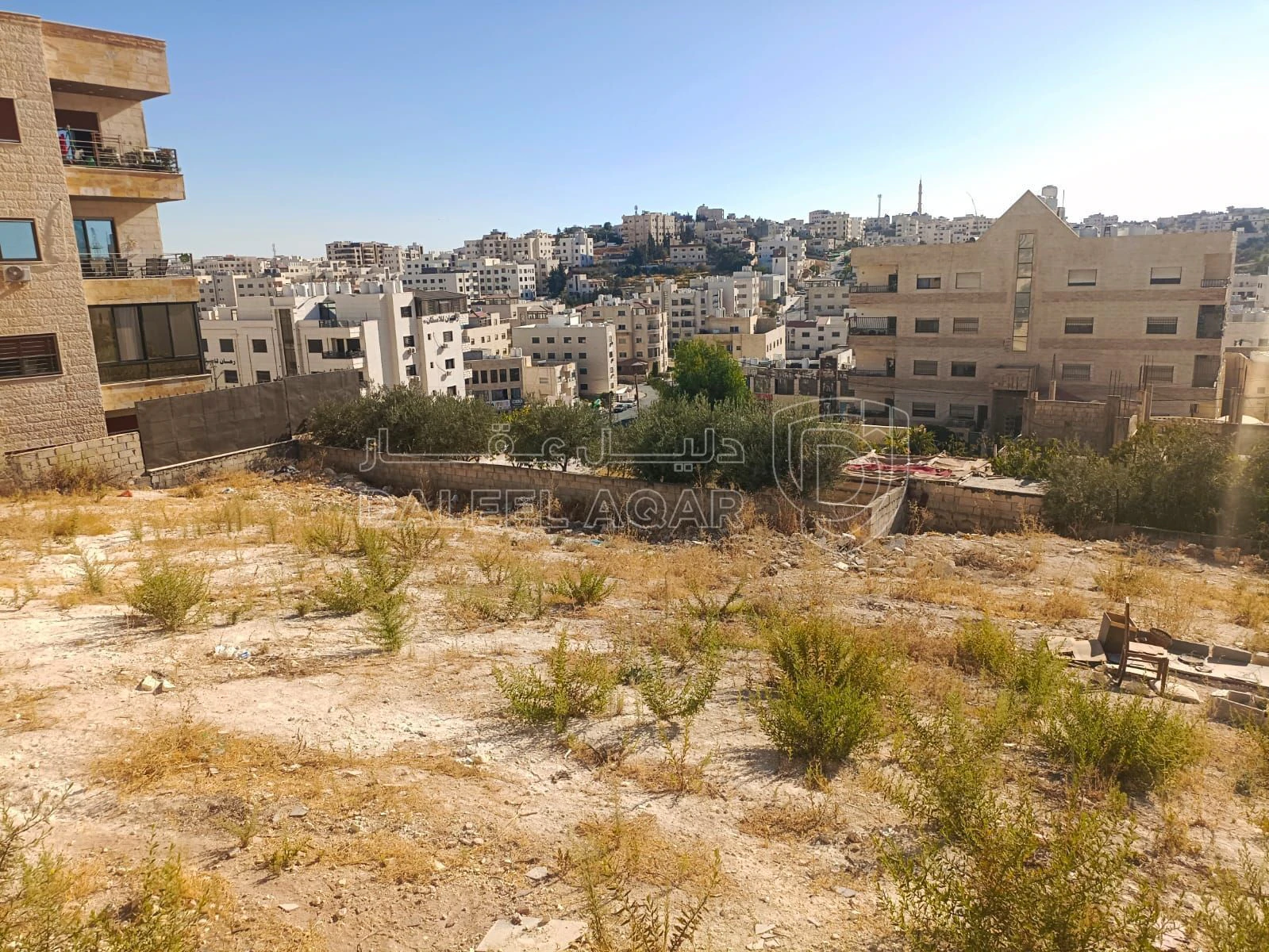 أرض في البنيات بالقرب  من السوق التجاري - 105,000 دأ - صورة 5