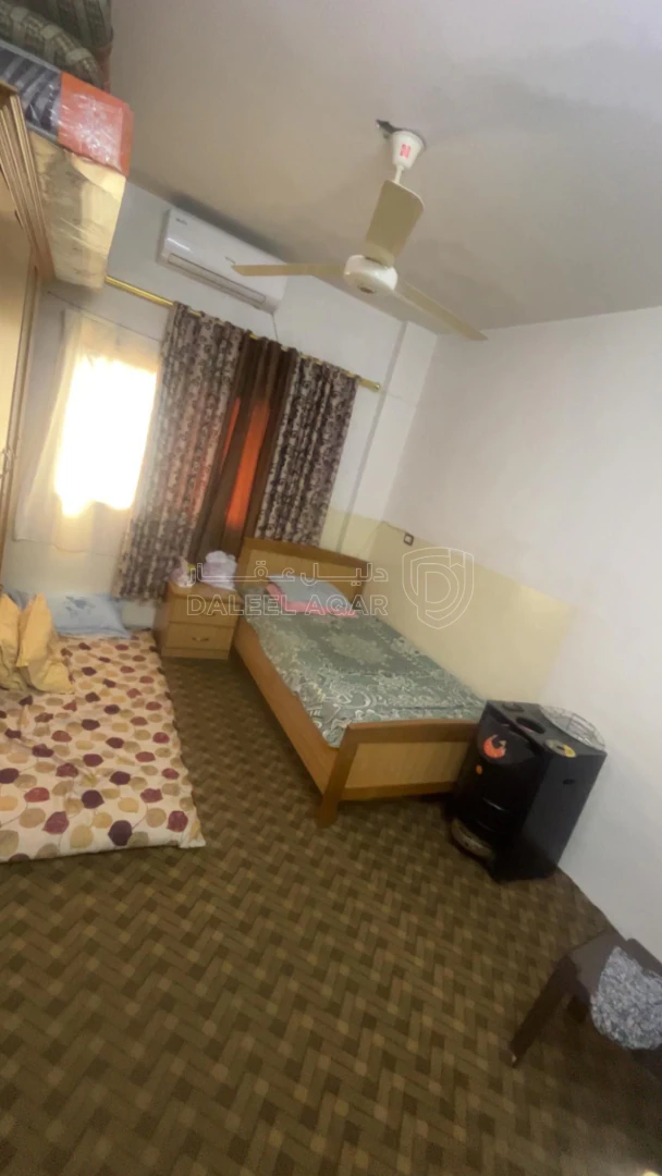 شقة في الزرقاء- حي رمزي  - 35,000 دأ - صورة 1