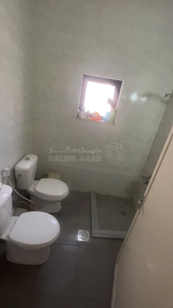 شقة في الزرقاء- حي رمزي  - 35,000 دأ - صورة 1