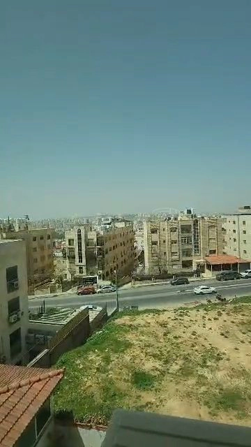 شقة في ضاحية الرشيد بالقرب من اسكان اميمة  - 72,000 دأ - صورة 1